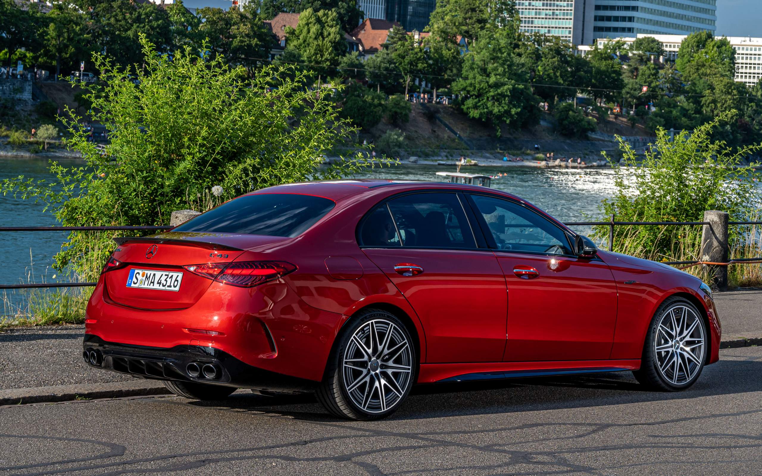 Novo MercedesAMG C43 chega ao Brasil em 2023 detalhes